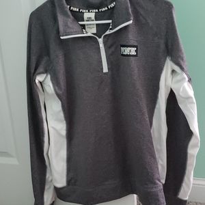 Long sleeve quarter zip
